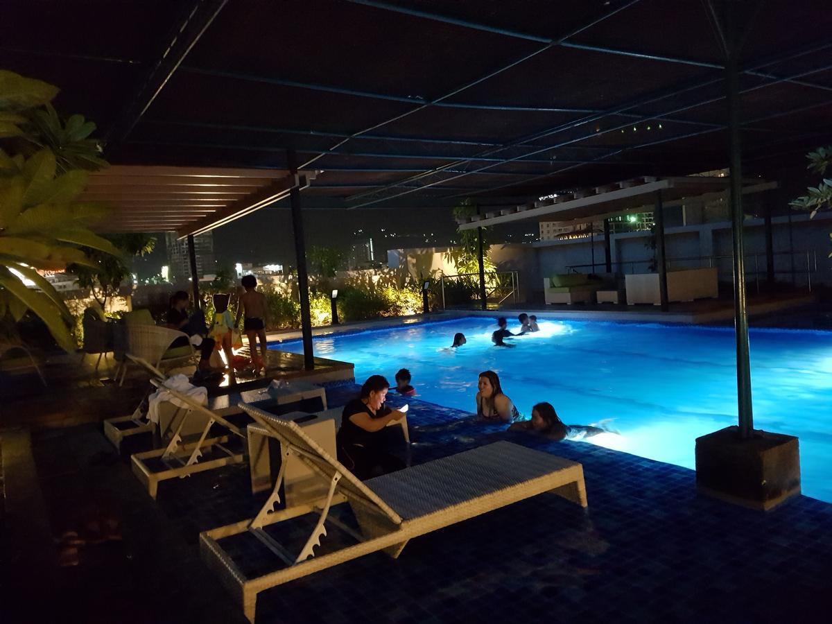 KC STUDIO 5 at Horizon 101 Cebu Bagian luar foto