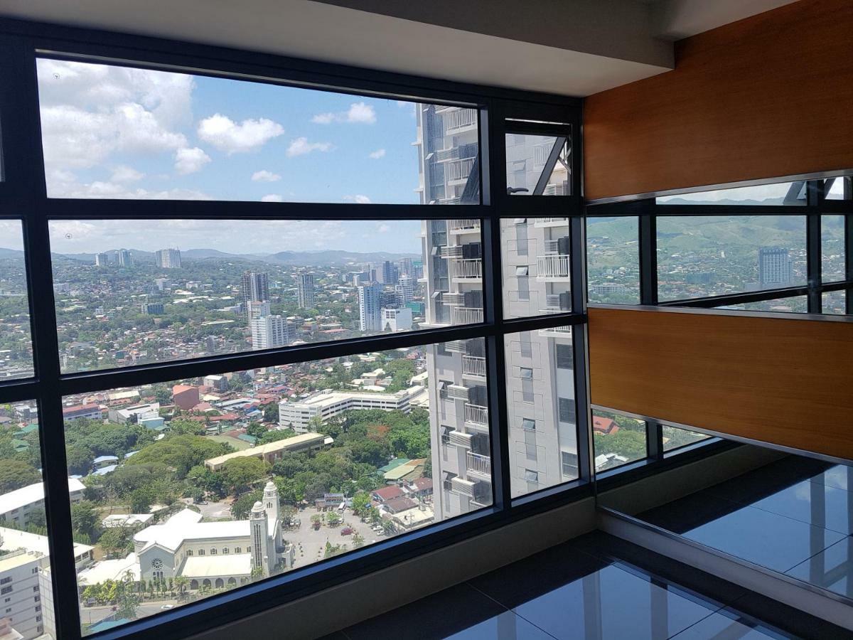 KC STUDIO 5 at Horizon 101 Cebu Bagian luar foto